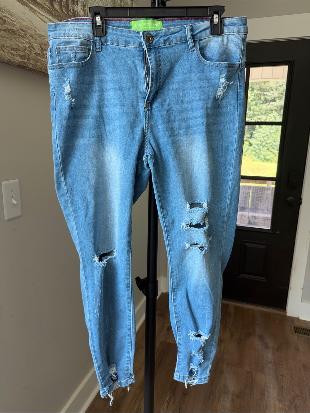GOGO Light Blue Distressed Skinny Jeans